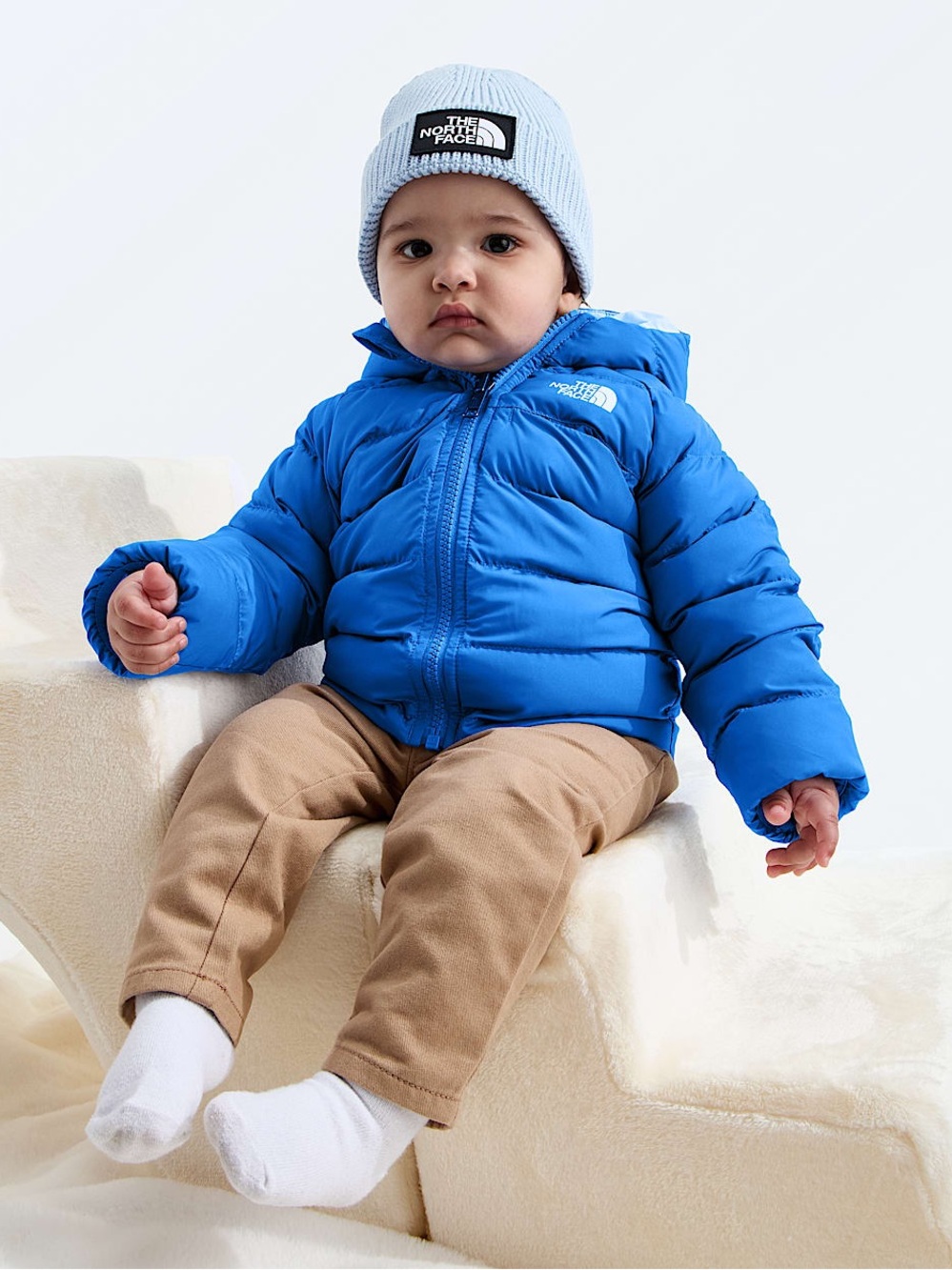 The North Face Kids Blue Insulated Hooded Jacket size 6-12 months